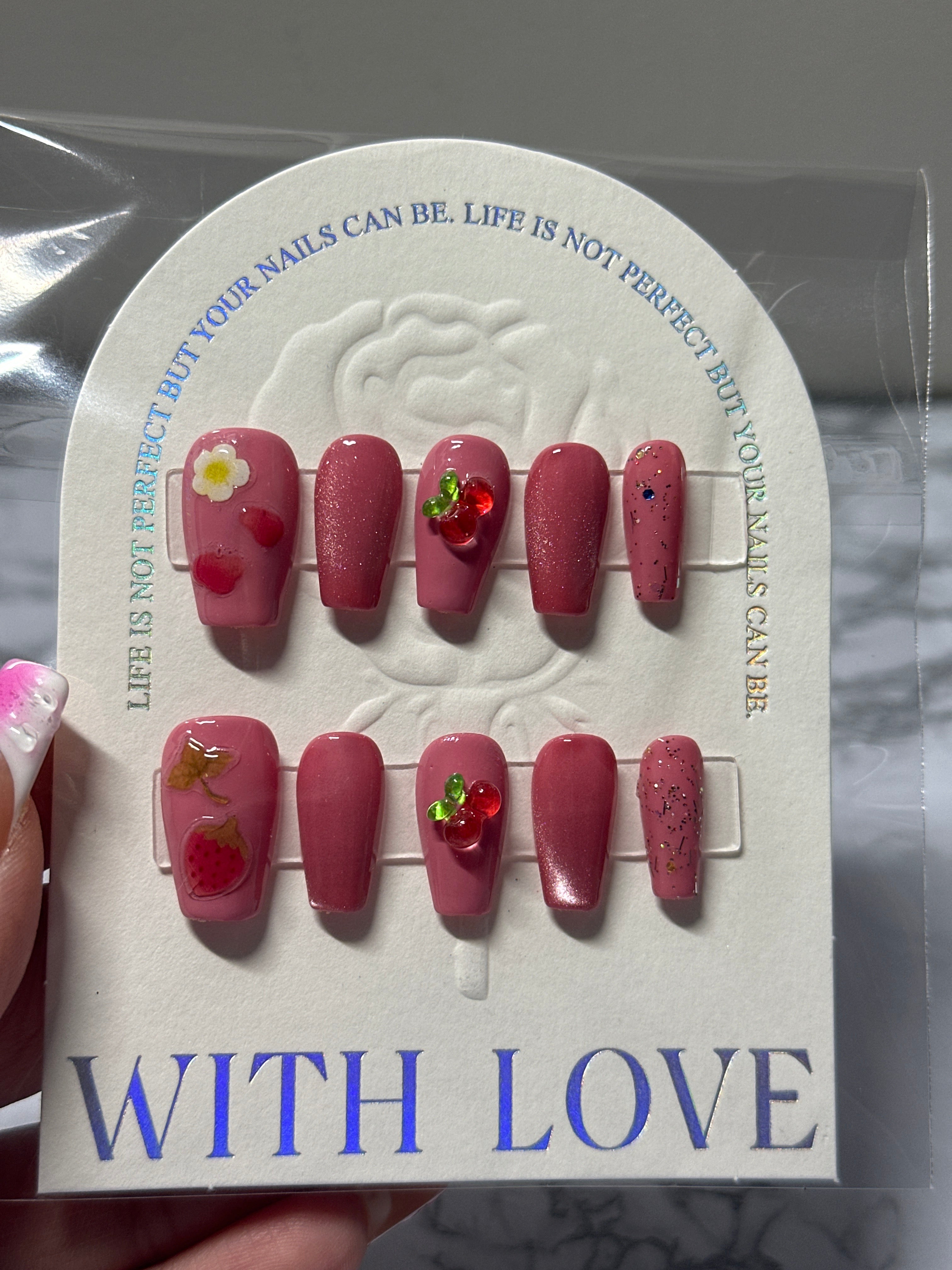 Sweet cherry nail