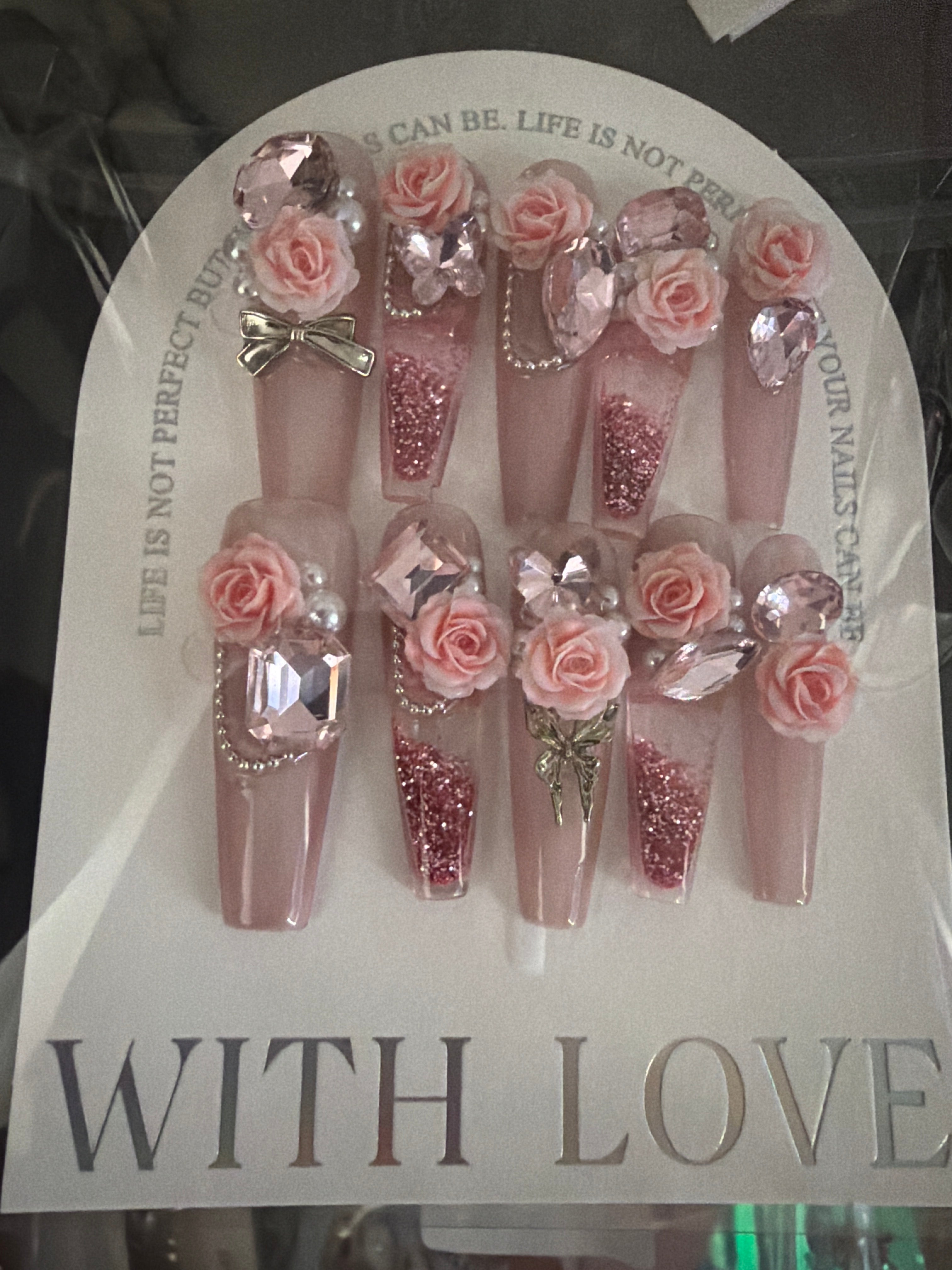 Waterflow nails